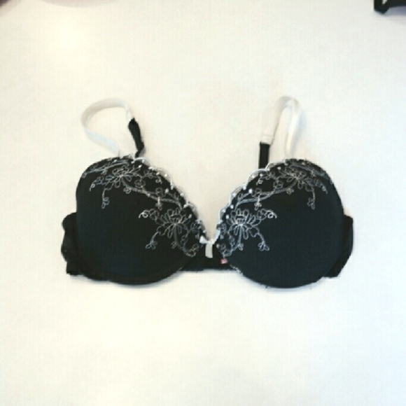 BLUSH embroidered black push up bra 34C - Picture 1 of 4